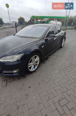Лифтбек Tesla Model S 2013 в Житомире