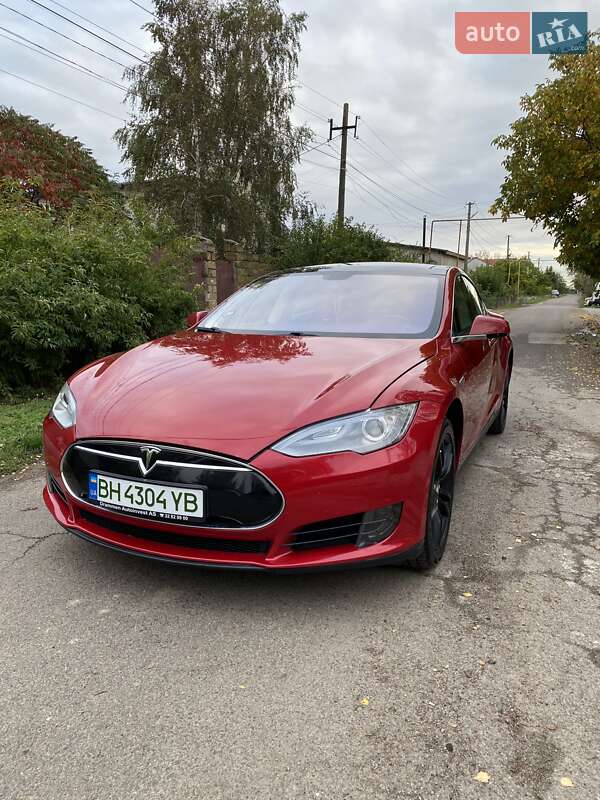 Лифтбек Tesla Model S 2013 в Одессе фото 3 Лифтбек Tesla Model S 2013 в Одессе