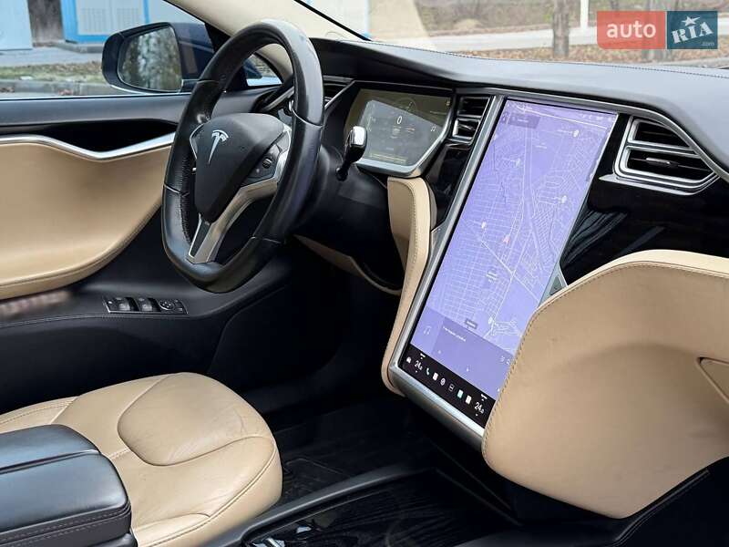 Лифтбек Tesla Model S 2013 в Запорожье фото 11 Лифтбек Tesla Model S 2013 в Запорожье