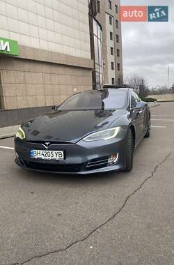 Лифтбек Tesla Model S 2016 в Одессе