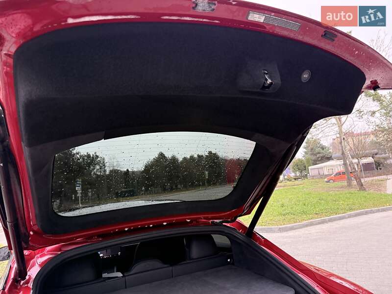 Лифтбек Tesla Model S 2021 в Львове фото 100 Лифтбек Tesla Model S 2021 в Львове