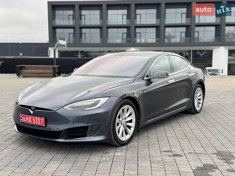 Лифтбек Tesla Model S 2017 в Львове фото 2 Лифтбек Tesla Model S 2017 в Львове