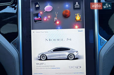 Лифтбек Tesla Model S 2016 в Украинке