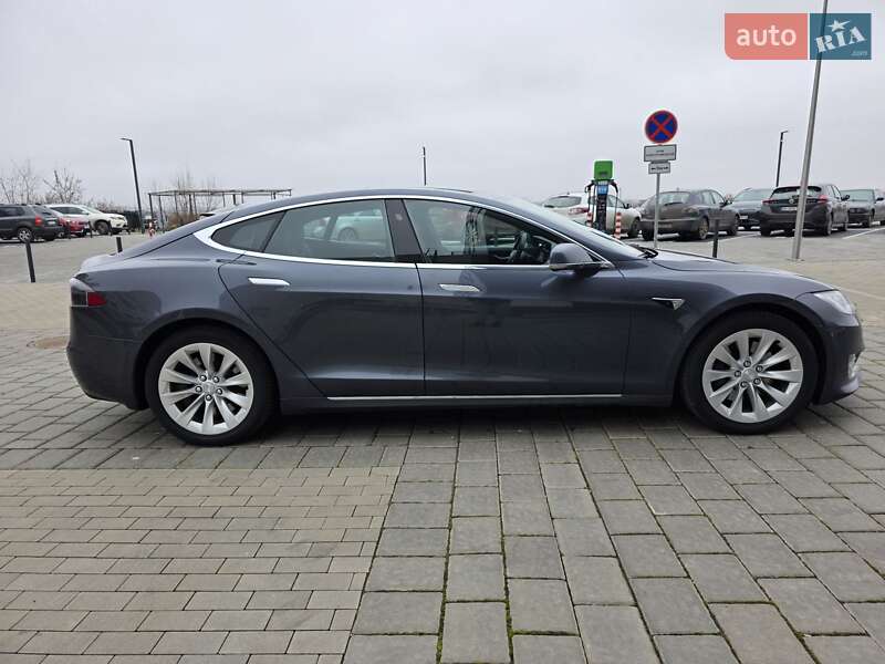 Лифтбек Tesla Model S 2019 в Ровно фото 6 Лифтбек Tesla Model S 2019 в Ровно