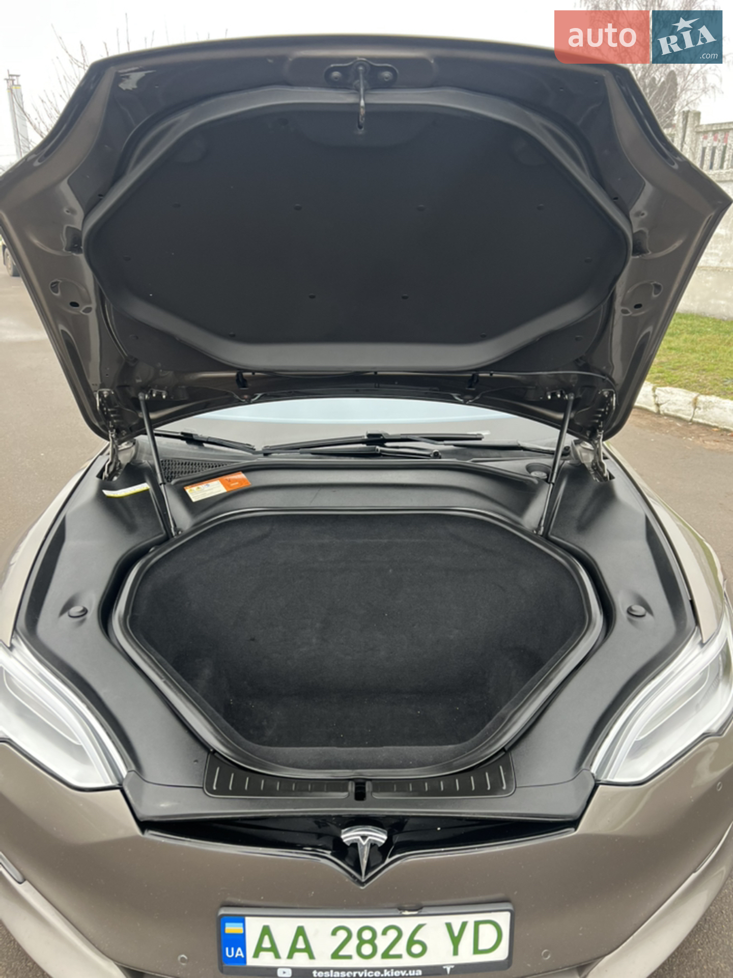 2015 Tesla Model S - мініатюра 11