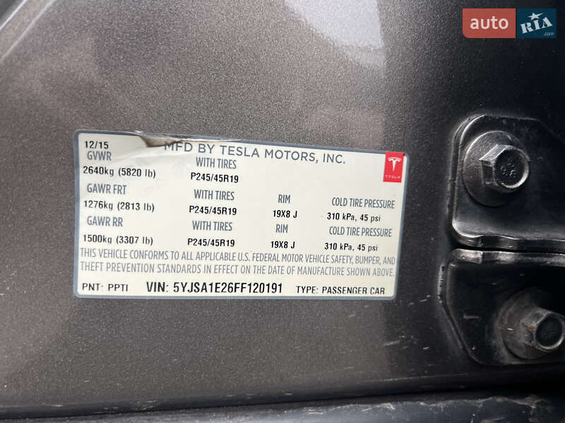 Лифтбек Tesla Model S 2015 в Прилуках фото 24 Лифтбек Tesla Model S 2015 в Прилуках