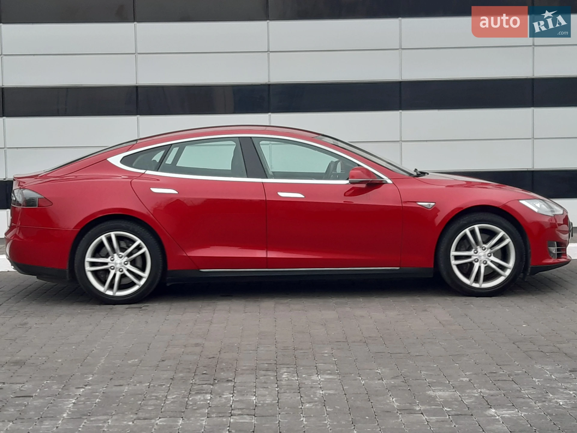 2014 Tesla Model S - мініатюра 11