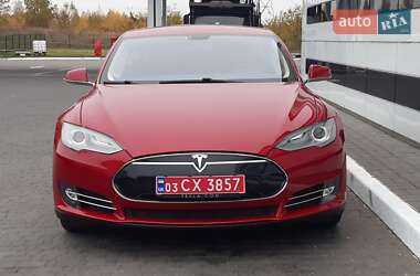Лифтбек Tesla Model S 2014 в Ровно