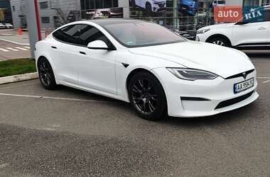 Лифтбек Tesla Model S 2022 в Киеве