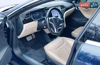 Лифтбек Tesla Model S 2014 в Киеве
