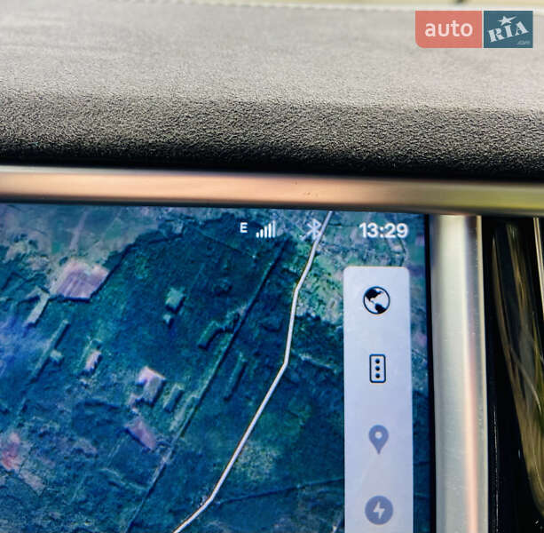 Лифтбек Tesla Model S 2016 в Луцке фото 46 Лифтбек Tesla Model S 2016 в Луцке