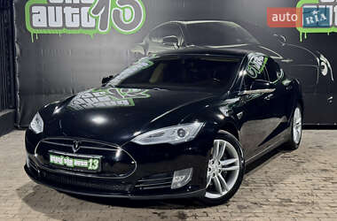 Ліфтбек Tesla Model S 2014 в Одесі