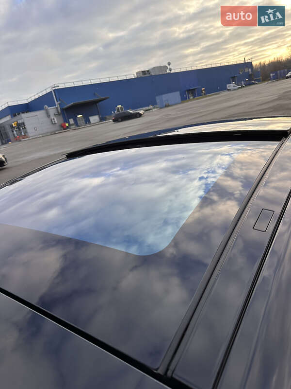 Лифтбек Tesla Model S 2014 в Киеве фото 14 Лифтбек Tesla Model S 2014 в Киеве