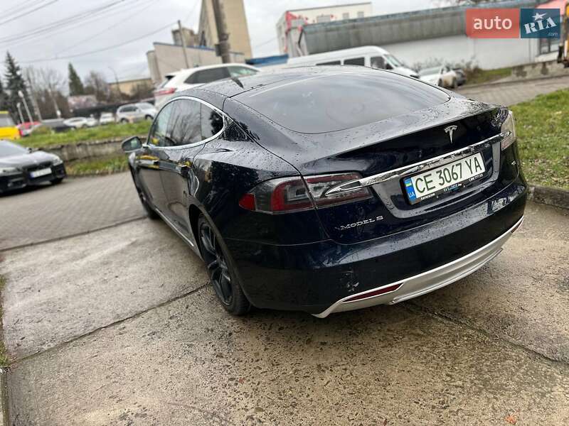 Лифтбек Tesla Model S 2014 в Черновцах фото 6 Лифтбек Tesla Model S 2014 в Черновцах