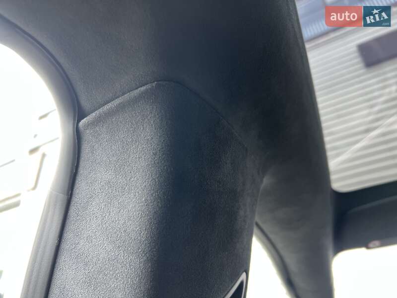 Лифтбек Tesla Model S 2023 в Киеве фото 29 Лифтбек Tesla Model S 2023 в Киеве