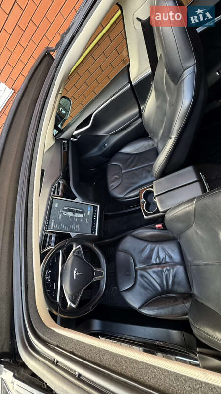 Лифтбек Tesla Model S 2013 в Виннице фото 31 Лифтбек Tesla Model S 2013 в Виннице