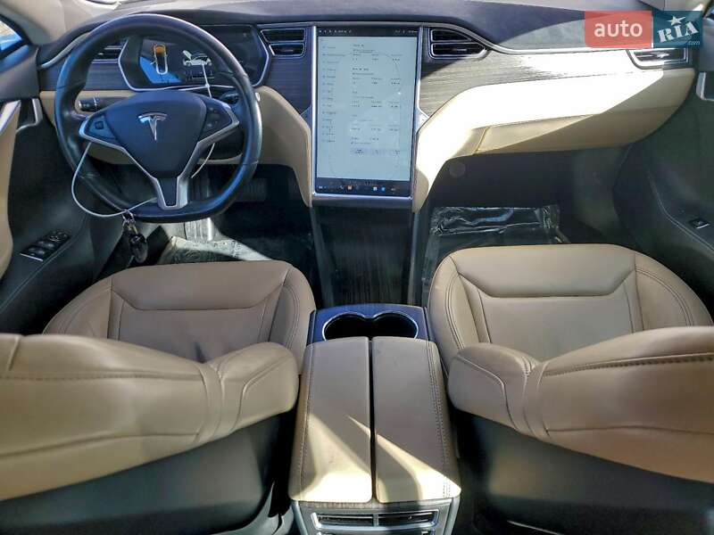 Лифтбек Tesla Model S 2015 в Ивано-Франковске фото 8 Лифтбек Tesla Model S 2015 в Ивано-Франковске