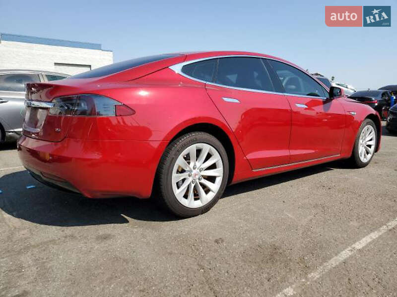 Лифтбек Tesla Model S 2016 в Ивано-Франковске фото 8 Лифтбек Tesla Model S 2016 в Ивано-Франковске