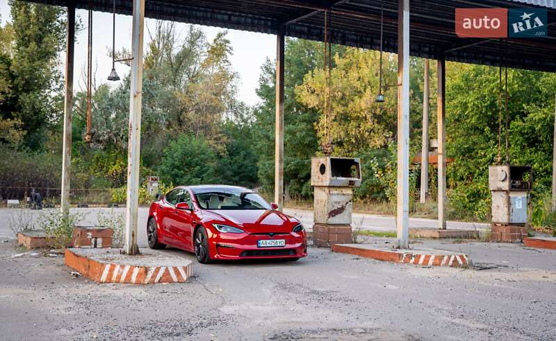 Лифтбек Tesla Model S 2022 в Киеве фото 24 Лифтбек Tesla Model S 2022 в Киеве