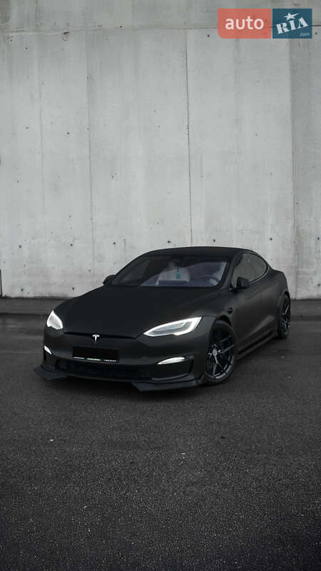 Лифтбек Tesla Model S 2021 в Киеве фото 13 Лифтбек Tesla Model S 2021 в Киеве