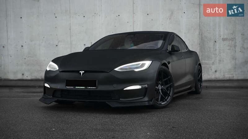 Лифтбек Tesla Model S 2021 в Киеве фото 16 Лифтбек Tesla Model S 2021 в Киеве