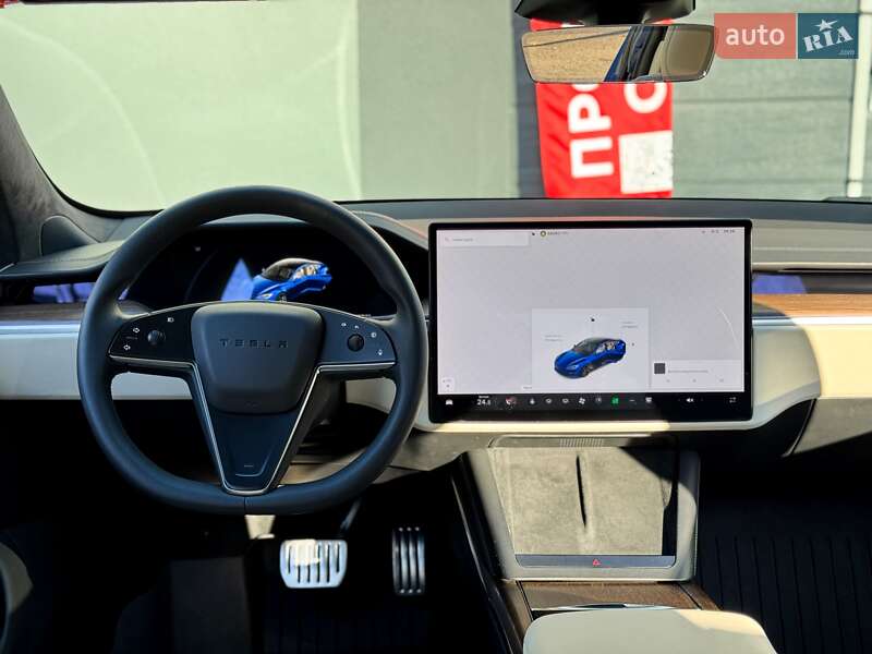 Лифтбек Tesla Model S 2022 в Киеве