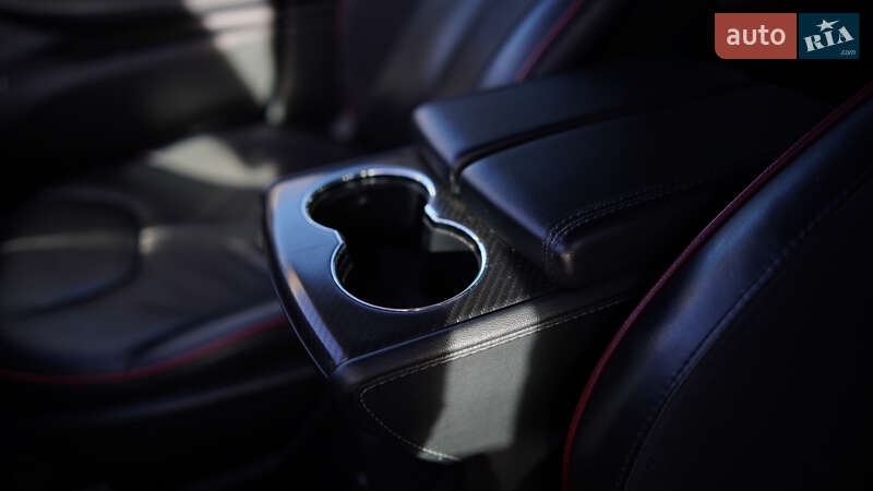 Лифтбек Tesla Model S 2013 в Львове