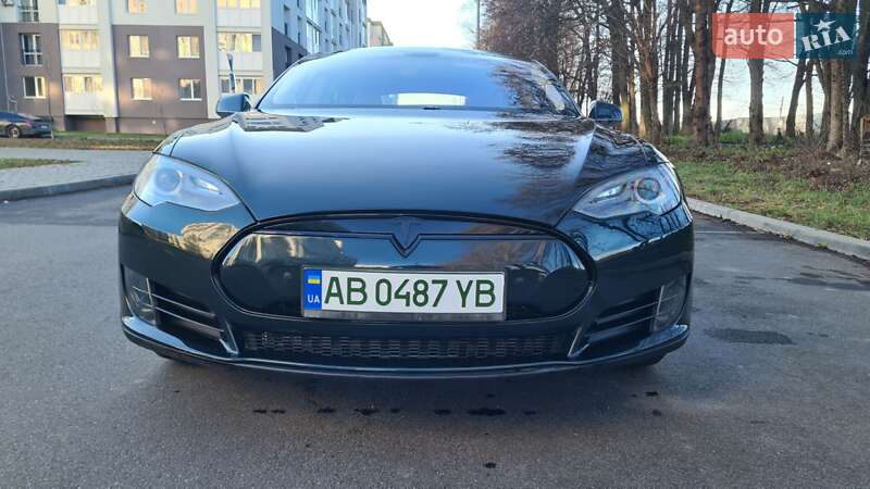 Лифтбек Tesla Model S 2013 в Виннице фото 21 Лифтбек Tesla Model S 2013 в Виннице