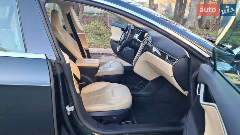Лифтбек Tesla Model S 2013 в Виннице фото 36 Лифтбек Tesla Model S 2013 в Виннице