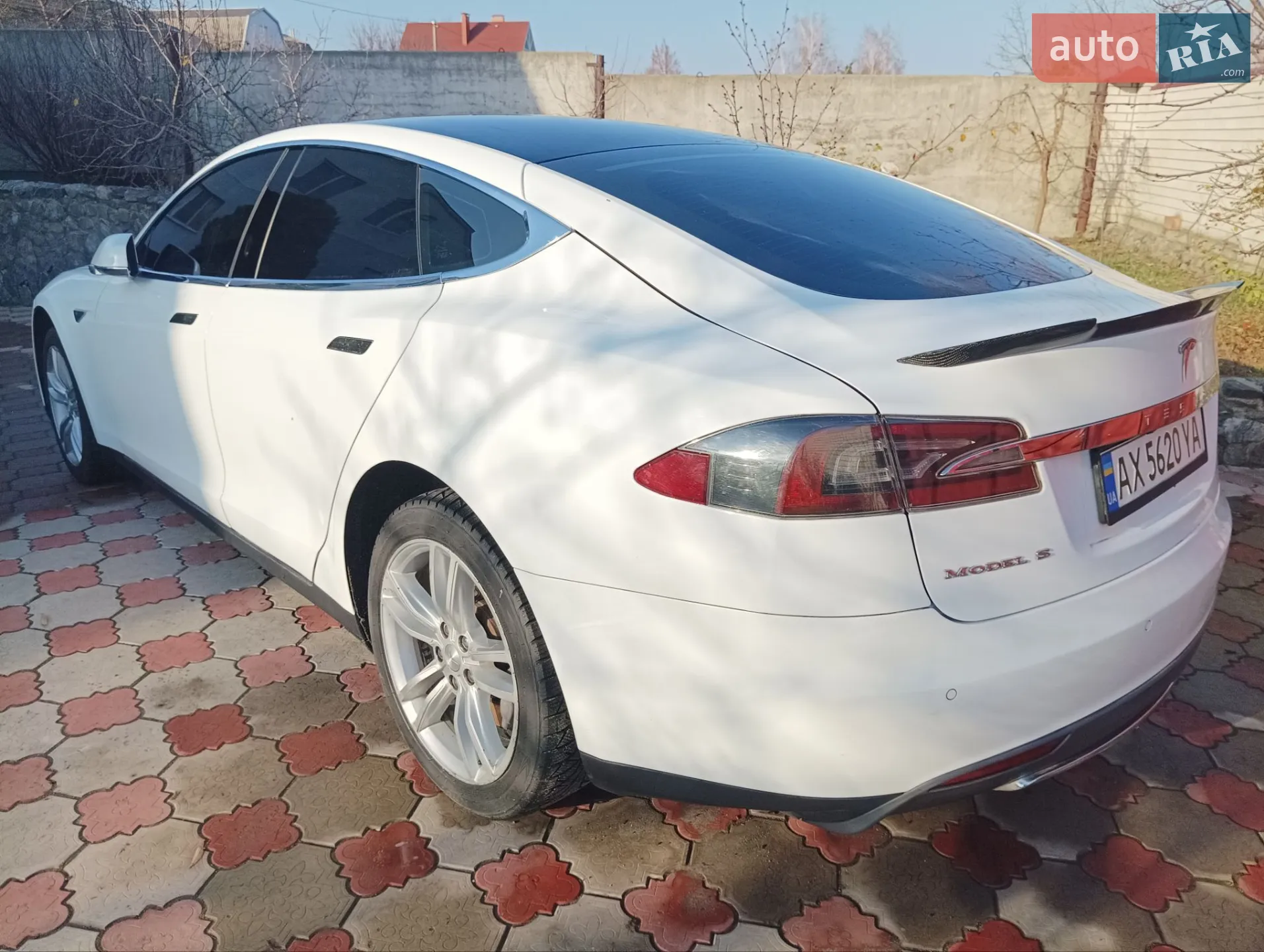 2014 Tesla Model S - мініатюра 4
