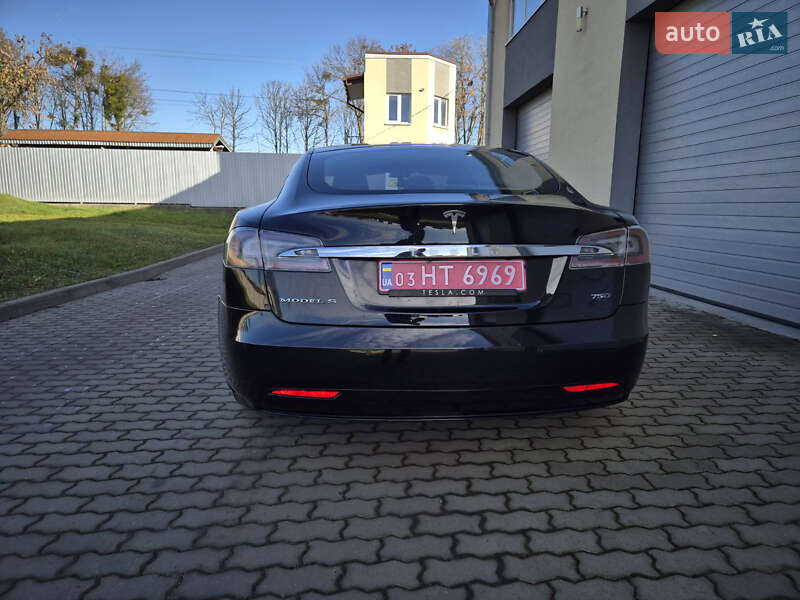 Лифтбек Tesla Model S 2017 в Радехове фото 7 Лифтбек Tesla Model S 2017 в Радехове