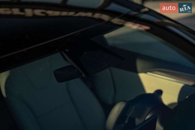 Лифтбек Tesla Model S 2021 в Черновцах фото 11 Лифтбек Tesla Model S 2021 в Черновцах