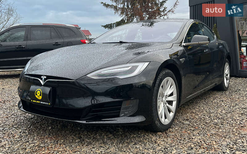 Лифтбек Tesla Model S 2016 в Коломые фото 4 Лифтбек Tesla Model S 2016 в Коломые