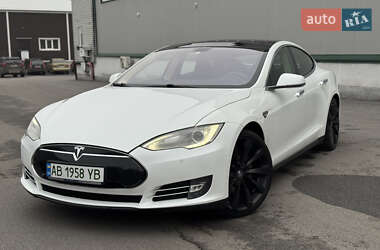 Лифтбек Tesla Model S 2014 в Виннице