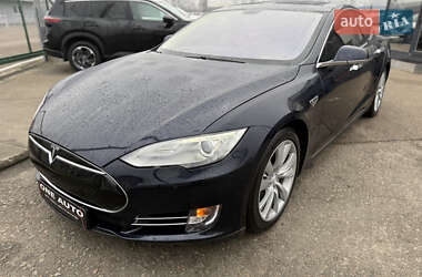 Лифтбек Tesla Model S 2013 в Киеве