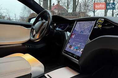 Ліфтбек Tesla Model S 2019 в Києві