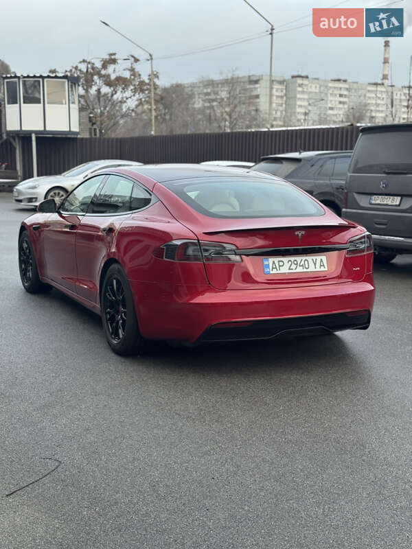 Ліфтбек Tesla Model S 2021 в Запоріжжі