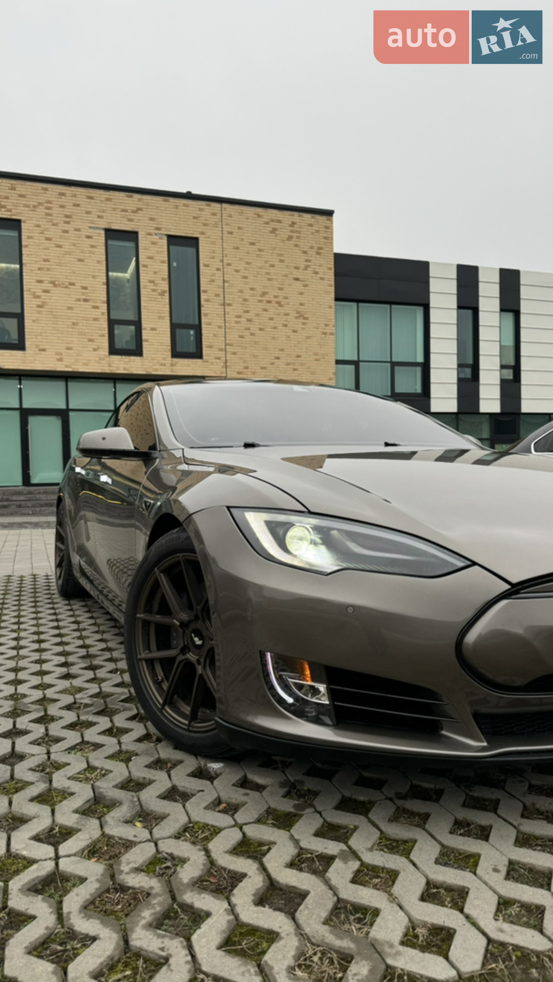 2016 Tesla Model S - мініатюра 4