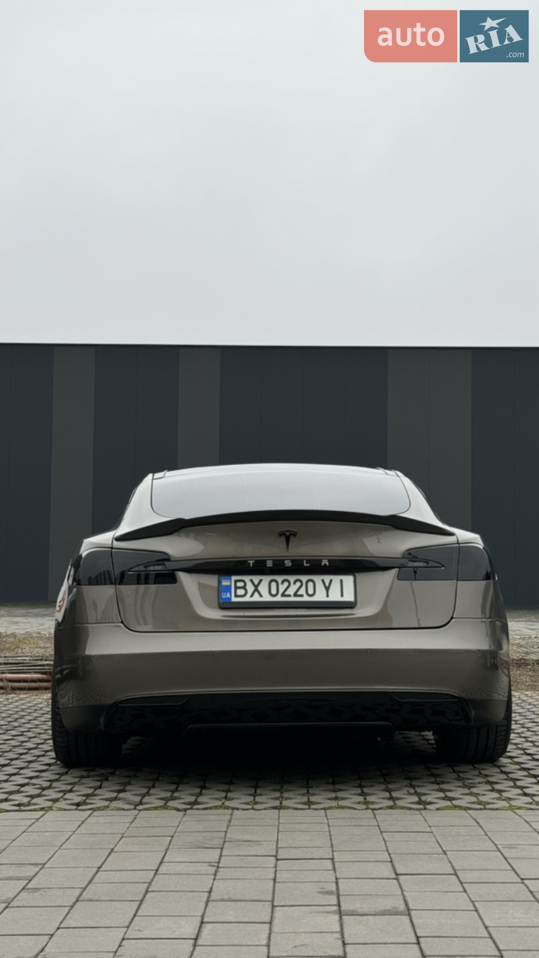 2016 Tesla Model S - мініатюра 8