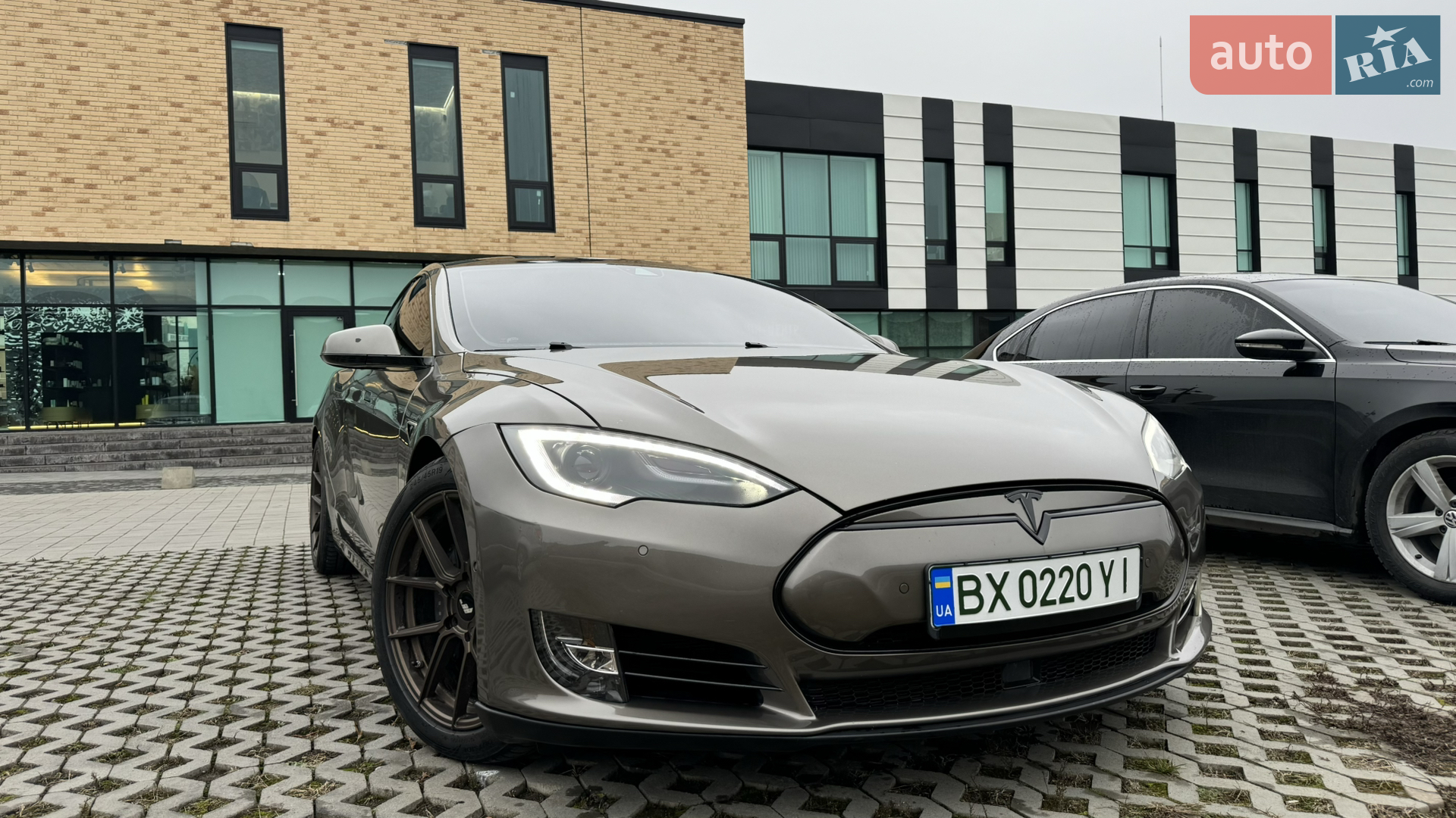 2016 Tesla Model S - мініатюра 3