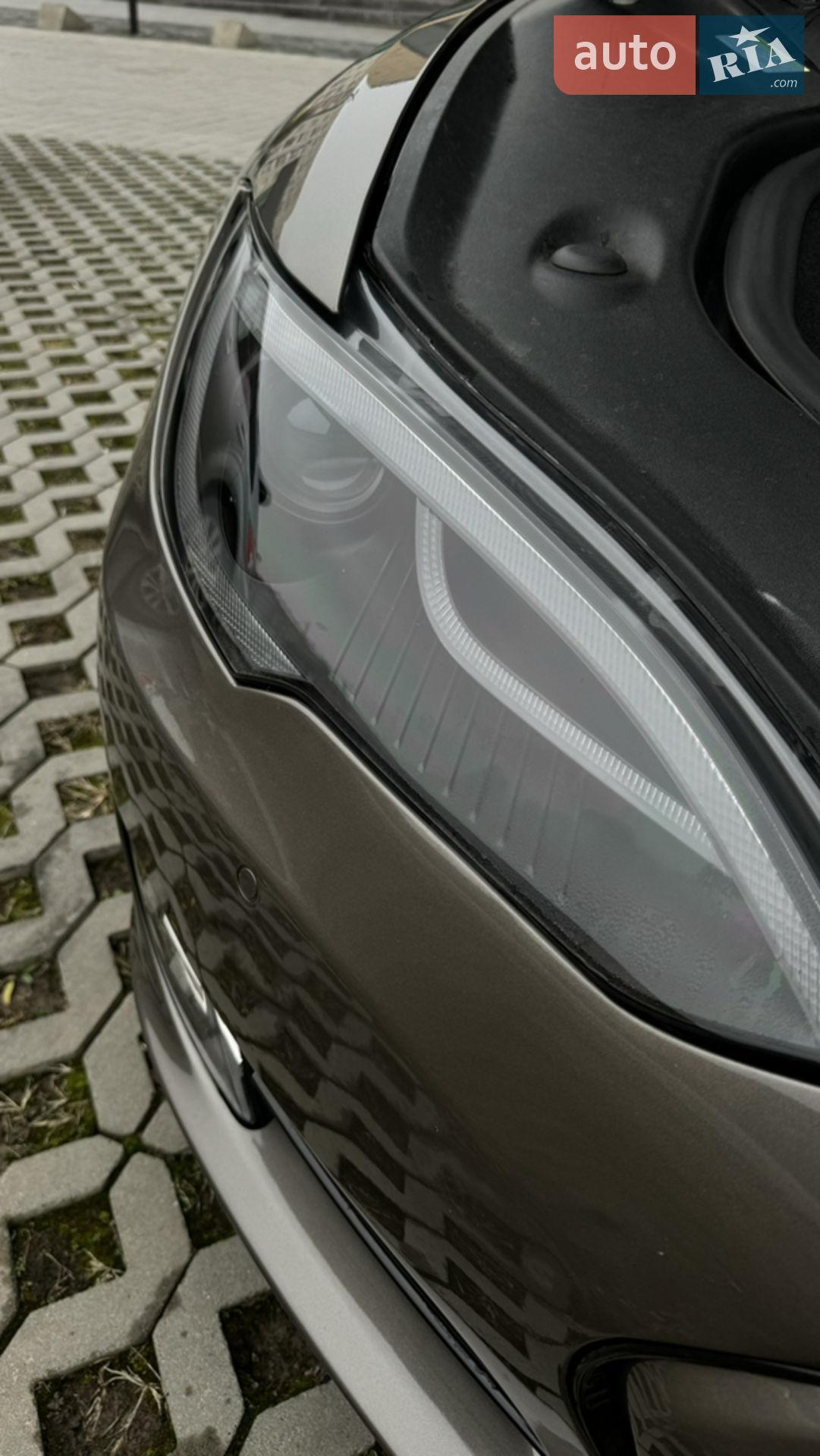 2016 Tesla Model S - мініатюра 10