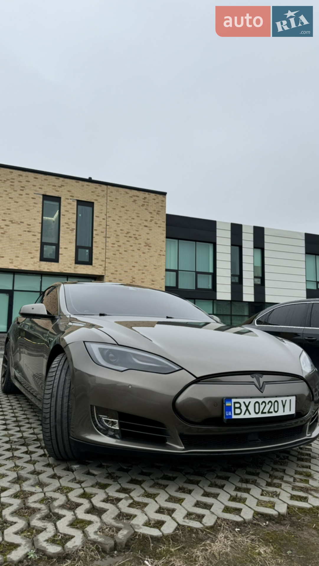 2016 Tesla Model S - мініатюра 18