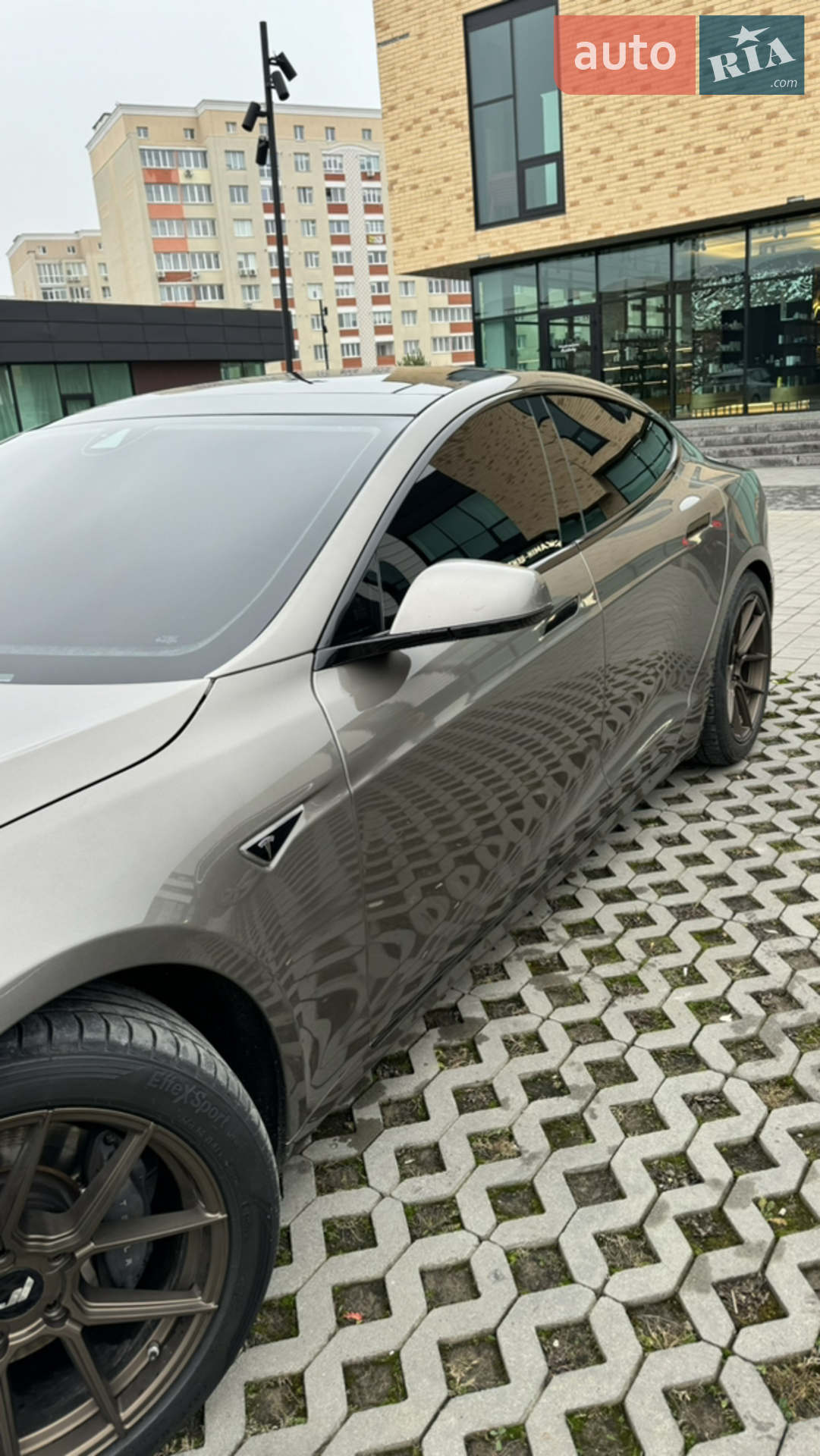 2016 Tesla Model S - мініатюра 31