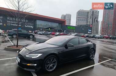 Лифтбек Tesla Model S 2021 в Киеве