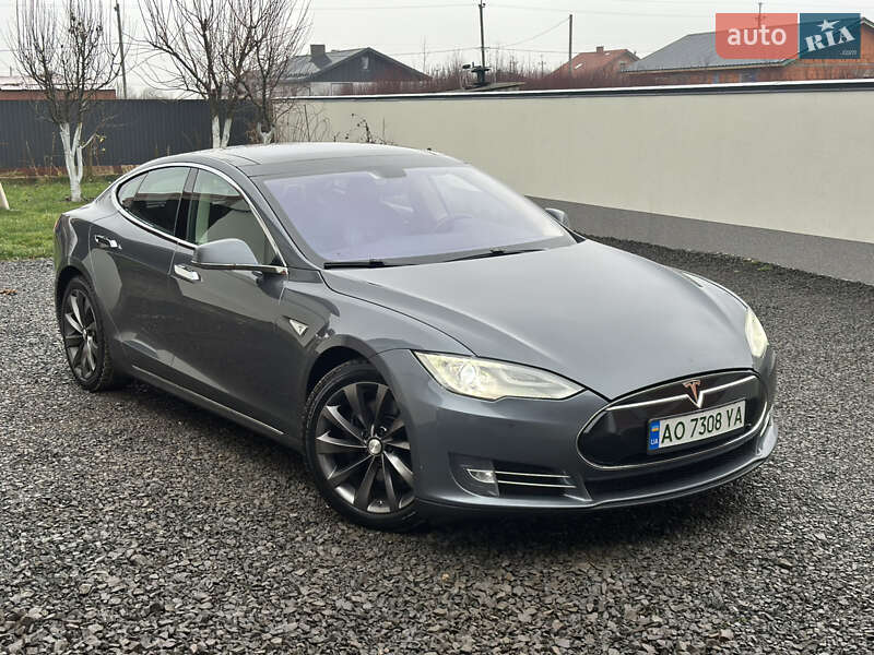 2014 Tesla Model-S, VIN 5YJSA3H14EFP31494:plate — фото 1 (autoria)