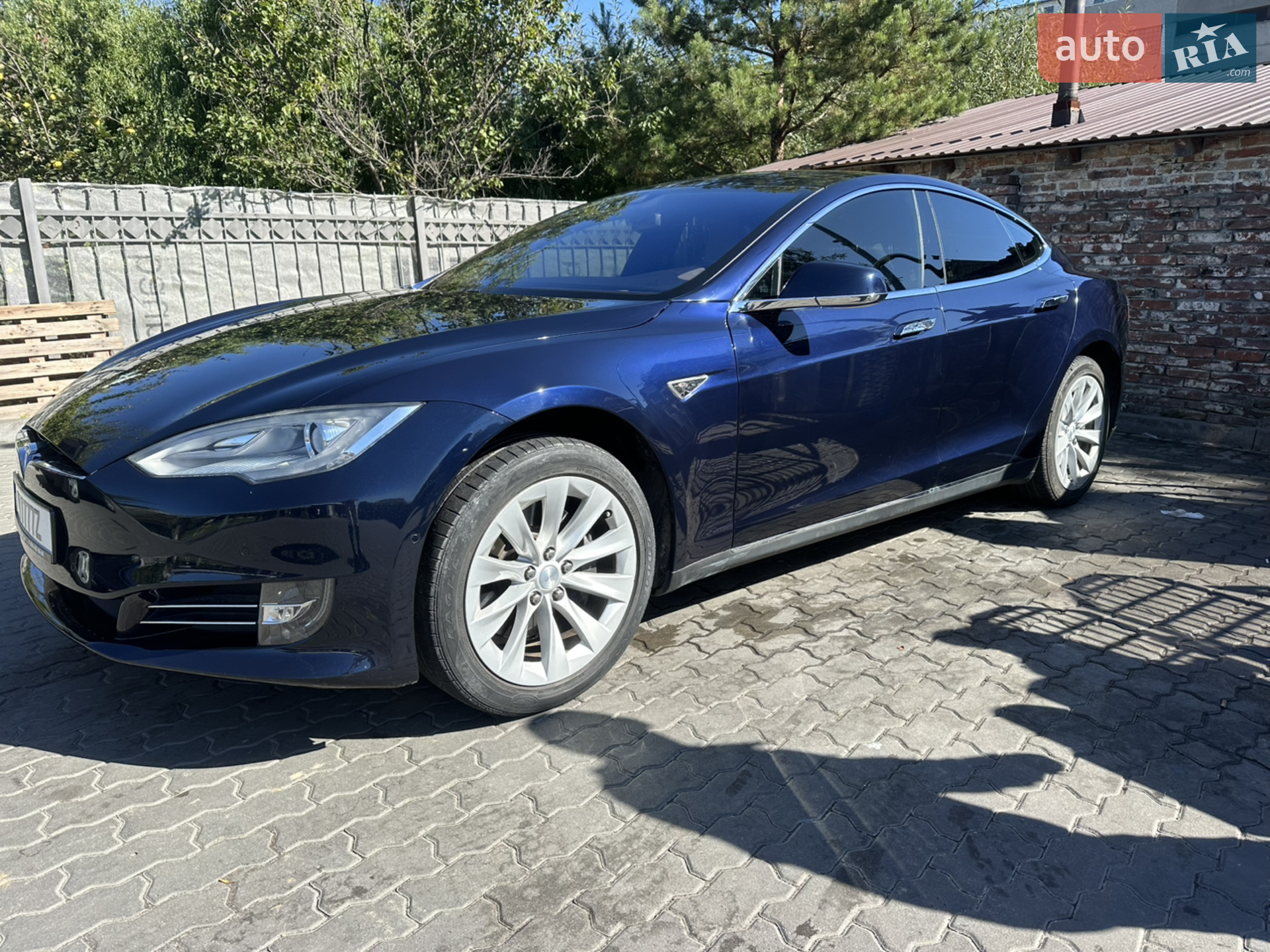 2015 Tesla Model S - мініатюра 4