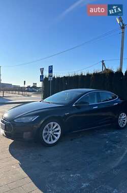 Лифтбек Tesla Model S 2013 в Луцке