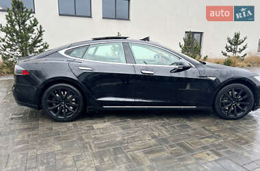 Лифтбек Tesla Model S 2015 в Луцке