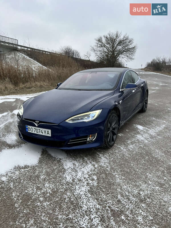 Лифтбек Tesla Model S 2020 в Тернополе