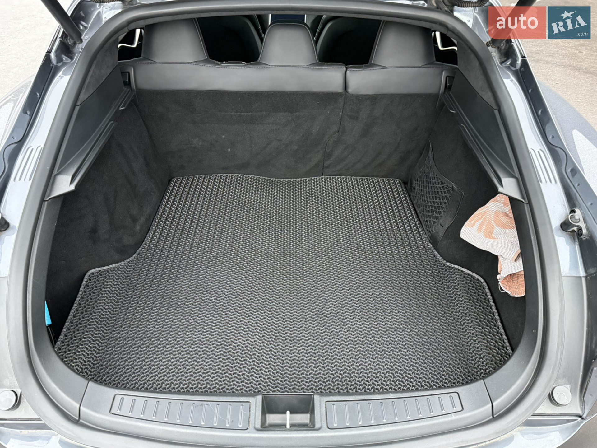 2015 Tesla Model S - мініатюра 14